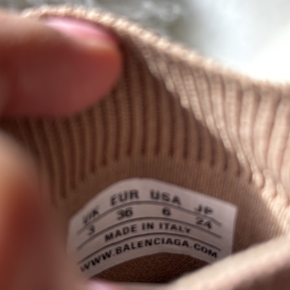❌SOLD❌Authentic Beige Balenciaga 2.0 Speed Sneakers - Size 36 NEW - Picture 8 of 8